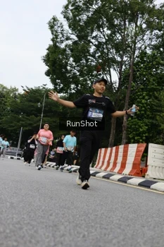 Runner Photo 4304173