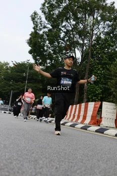 Runner Photo 4304175
