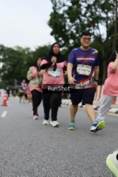 Runner Photo 4304235