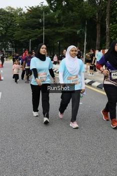 Runner Photo 4304254