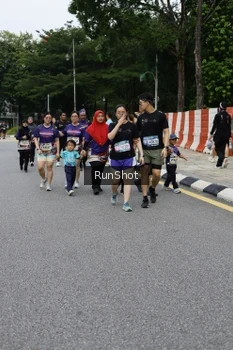 Runner Photo 4304259