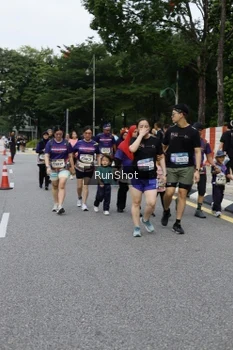 Runner Photo 4304267