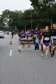 Runner Photo 4304269