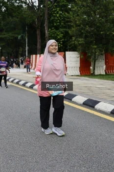 Runner Photo 4304287