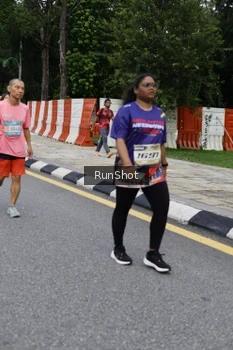 Runner Photo 4304290