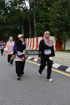 Runner Photo 4304296