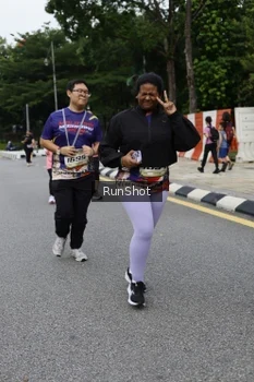 Runner Photo 4304403