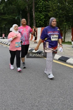 Runner Photo 4304419