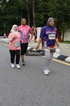 Runner Photo 4304423