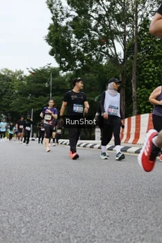 Runner Photo 4304429