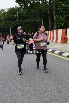 Runner Photo 4304478