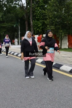 Runner Photo 4304497