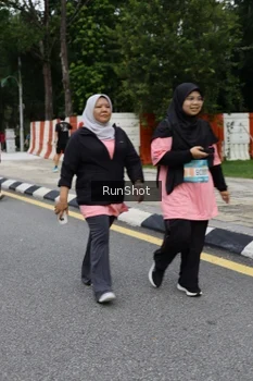 Runner Photo 4304501