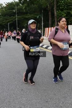 Runner Photo 4304502