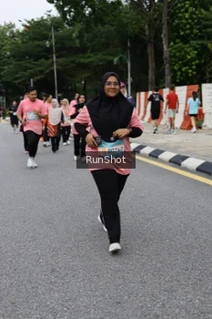 Runner Photo 4304507