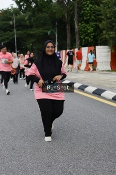 Runner Photo 4304508