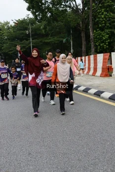 Runner Photo 4304519