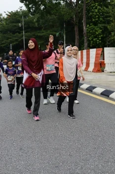 Runner Photo 4304524