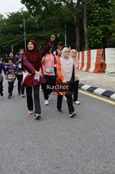 Runner Photo 4304525