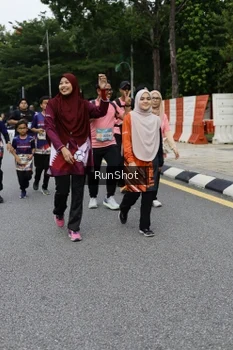 Runner Photo 4304528