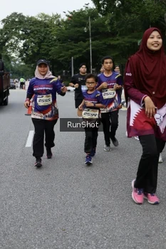Runner Photo 4304537
