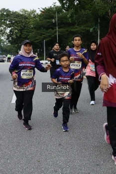 Runner Photo 4304541