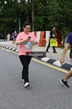 Runner Photo 4304554