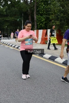 Runner Photo 4304558