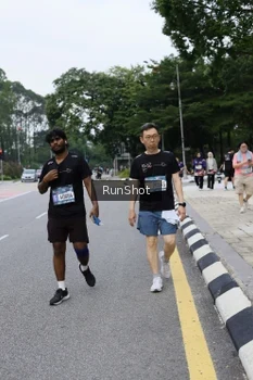 Runner Photo 4304559