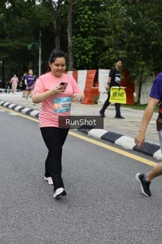 Runner Photo 4304562