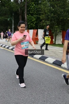 Runner Photo 4304566