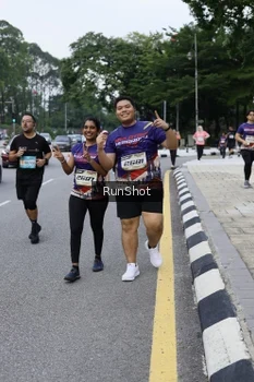Runner Photo 4304569