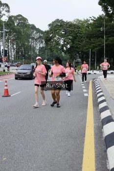Runner Photo 4304577