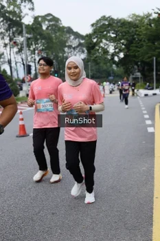 Runner Photo 4304596