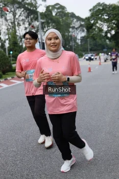 Runner Photo 4304608