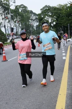 Runner Photo 4304620
