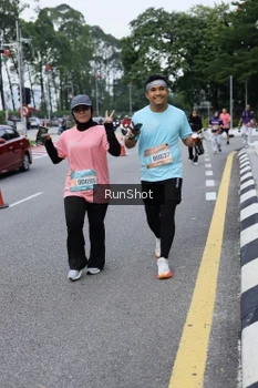 Runner Photo 4304622