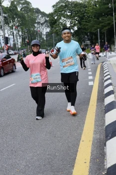 Runner Photo 4304624
