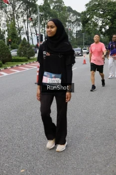 Runner Photo 4304628