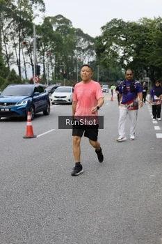Runner Photo 4304629
