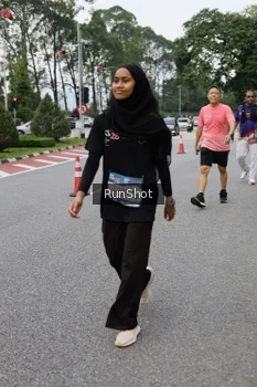 Runner Photo 4304633