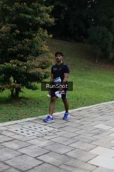 Runner Photo 4304646