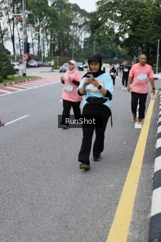 Runner Photo 4304664