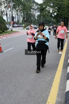 Runner Photo 4304667