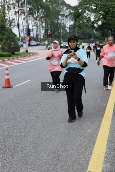 Runner Photo 4304674
