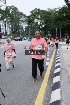Runner Photo 4304679