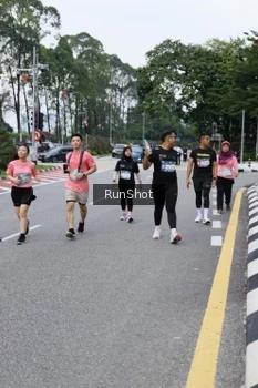 Runner Photo 4304708