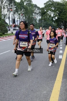 Runner Photo 4304772