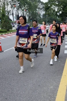 Runner Photo 4304774