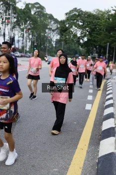 Runner Photo 4304781